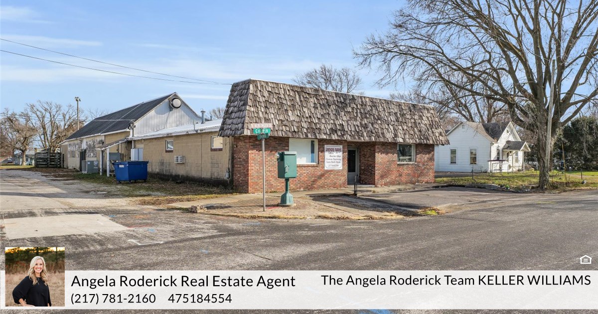 302 S Chapin, Ivesdale, IL 61851